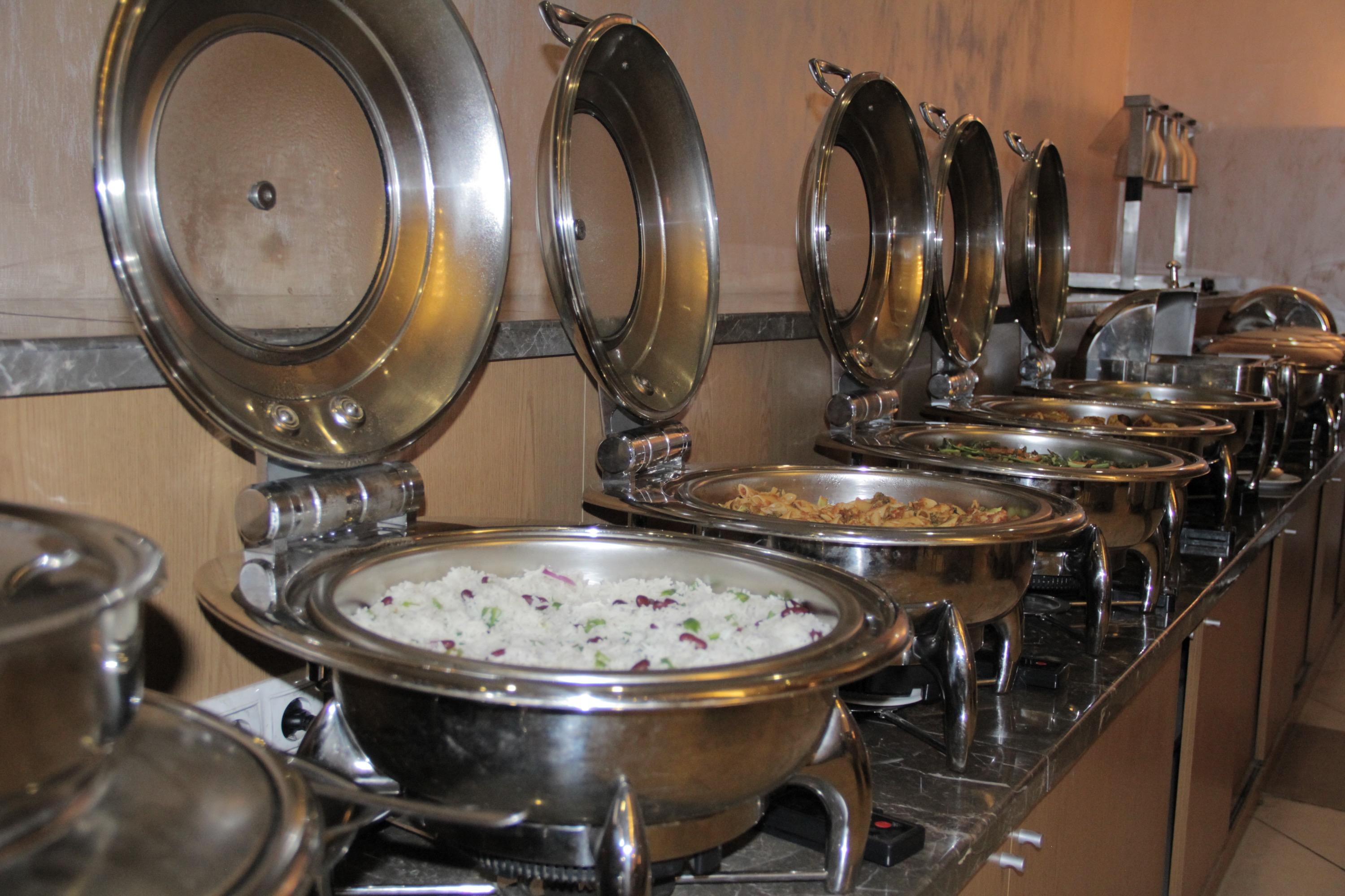 Momona Hotel Addis Abeba Buitenkant foto